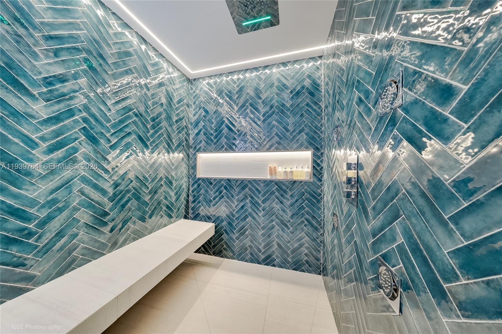 900 Biscayne Blvd # 3105