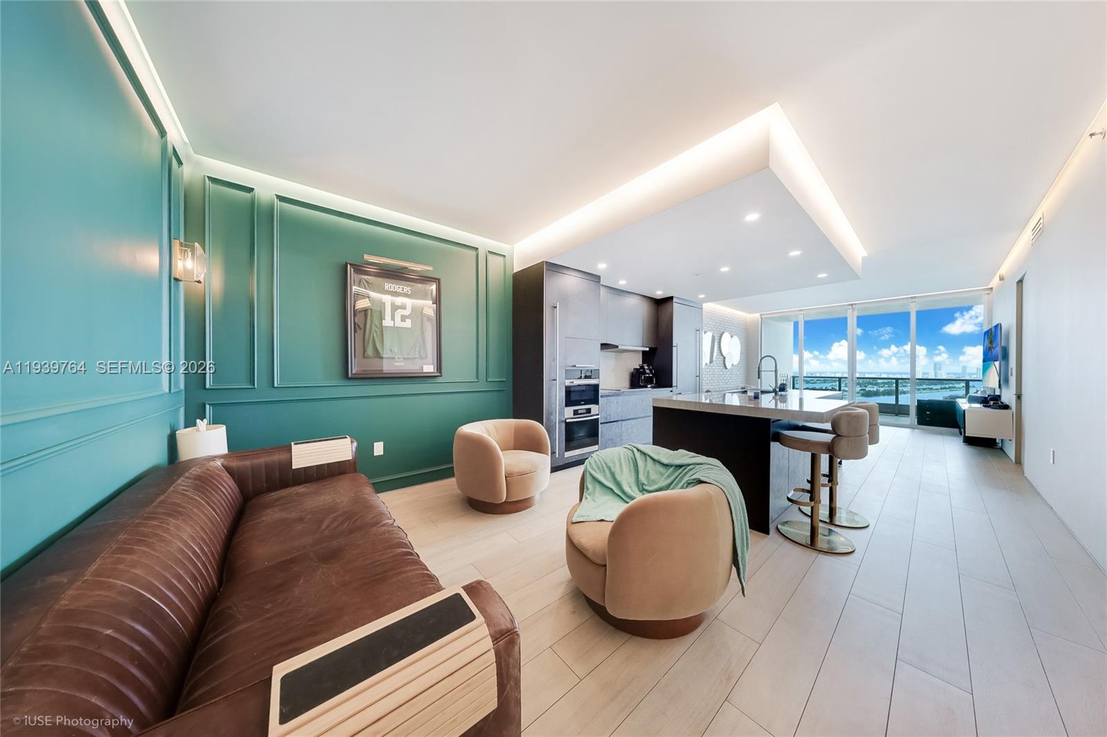 900 Biscayne Blvd # 3105