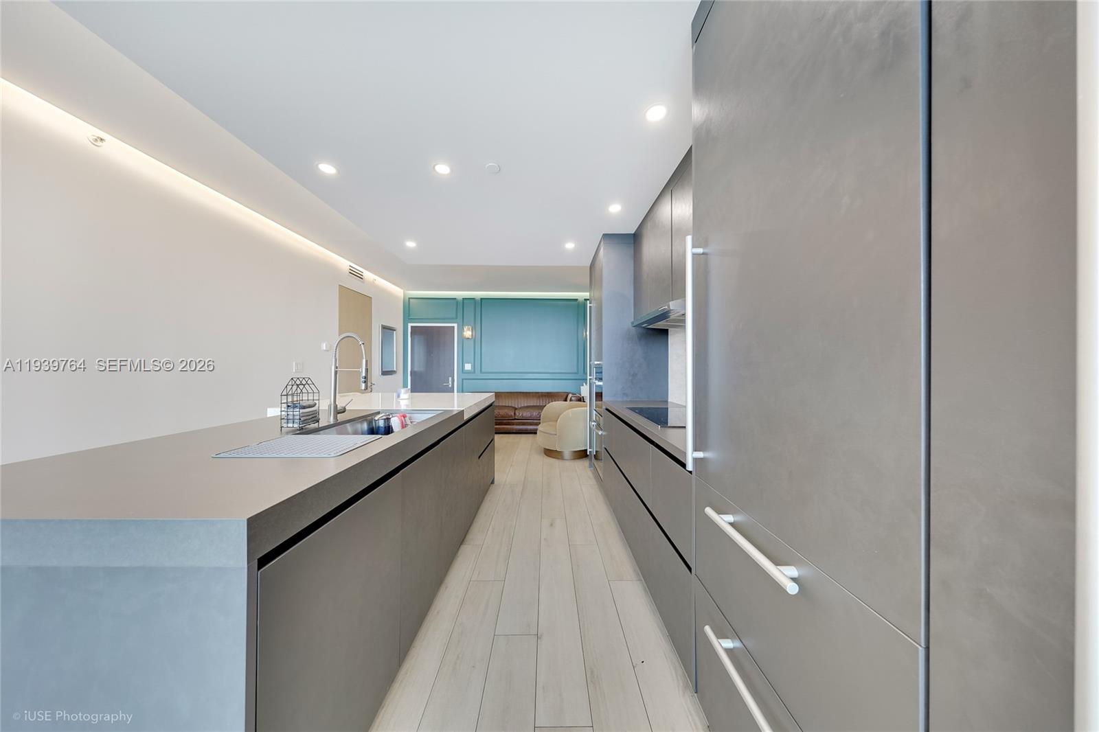 900 Biscayne Blvd # 3105