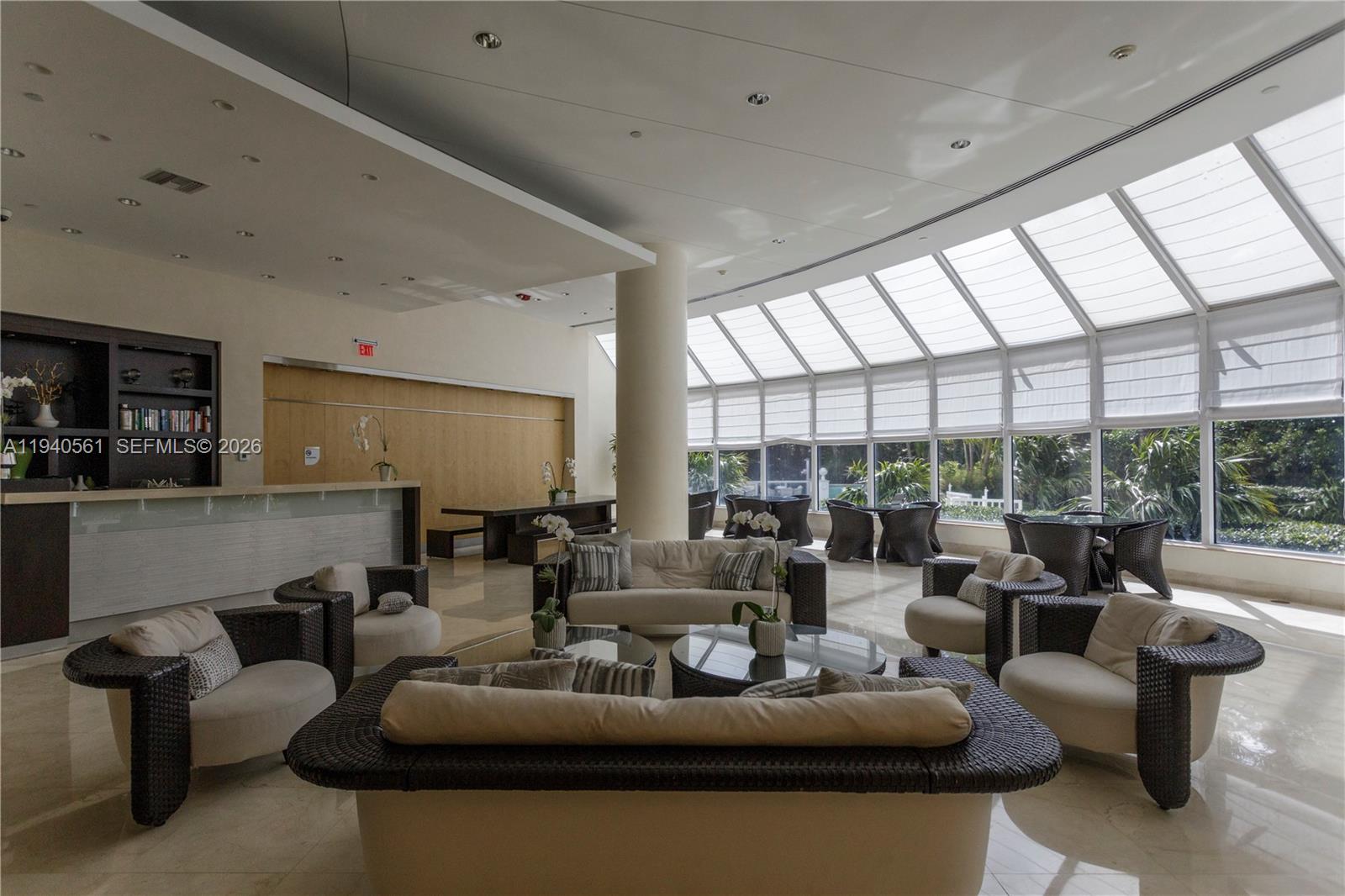 2127 Brickell Ave # 705