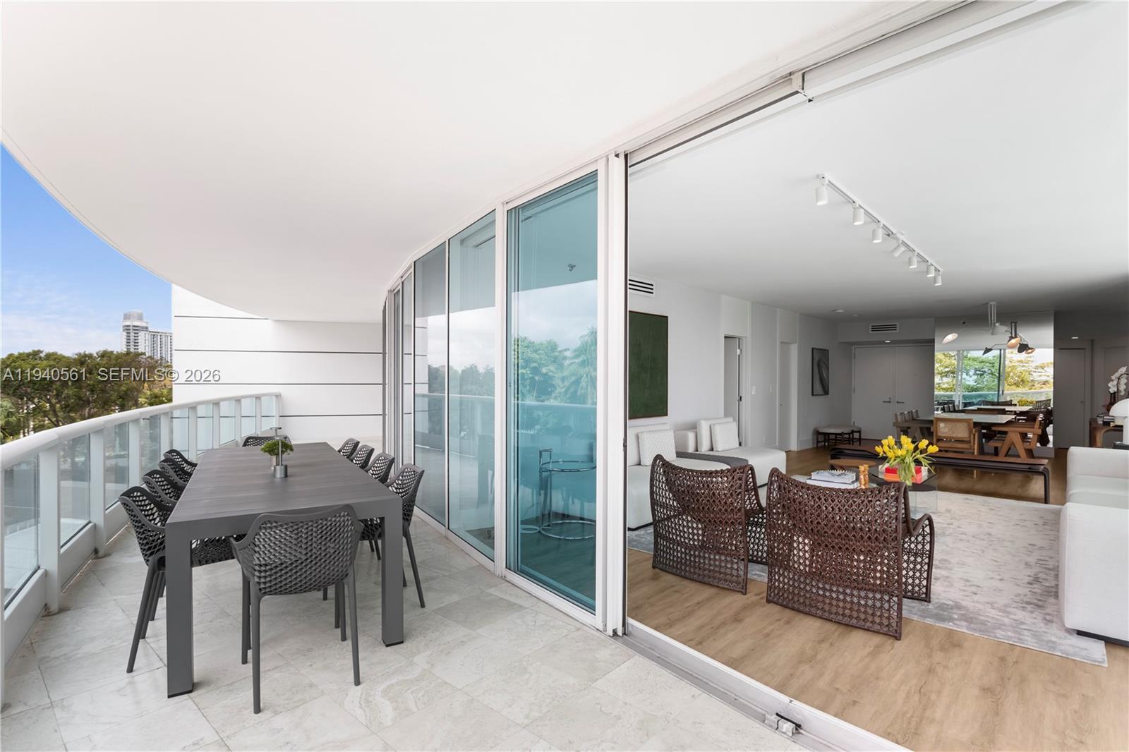 2127 Brickell Ave # 705