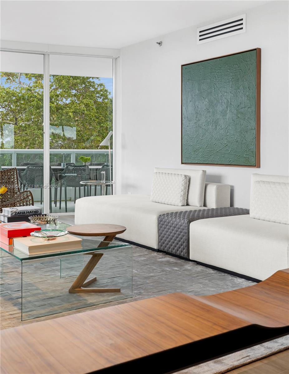 2127 Brickell Ave # 705