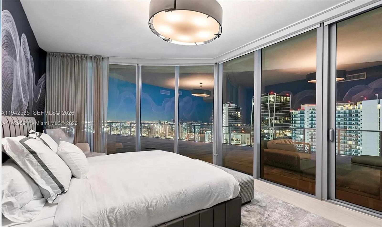 851 NE 1st Ave # 5201