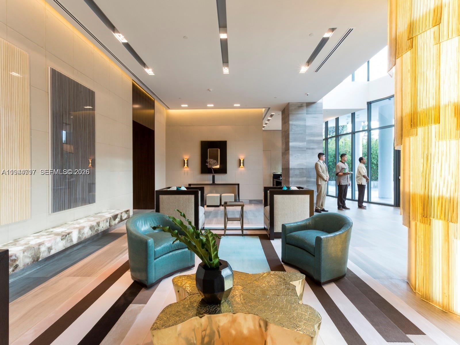 19575 Collins Ave # 12