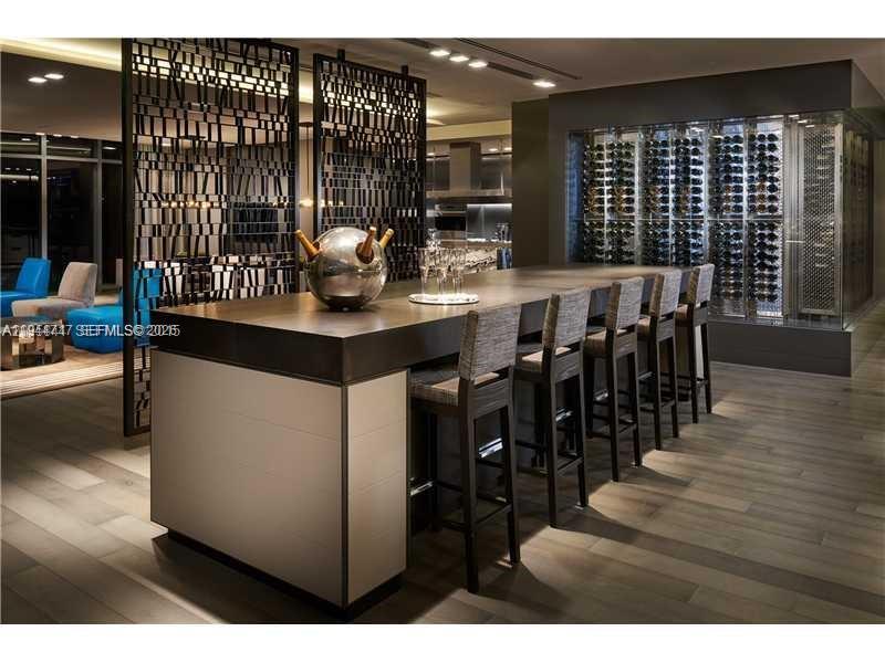 19575 Collins Ave # 12