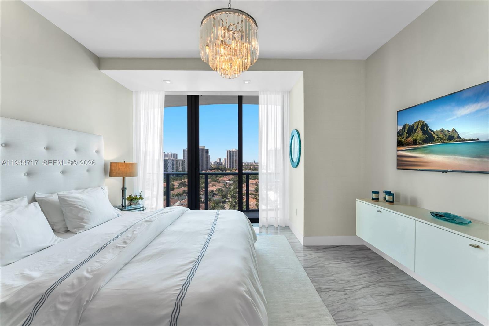 19575 Collins Ave # 12