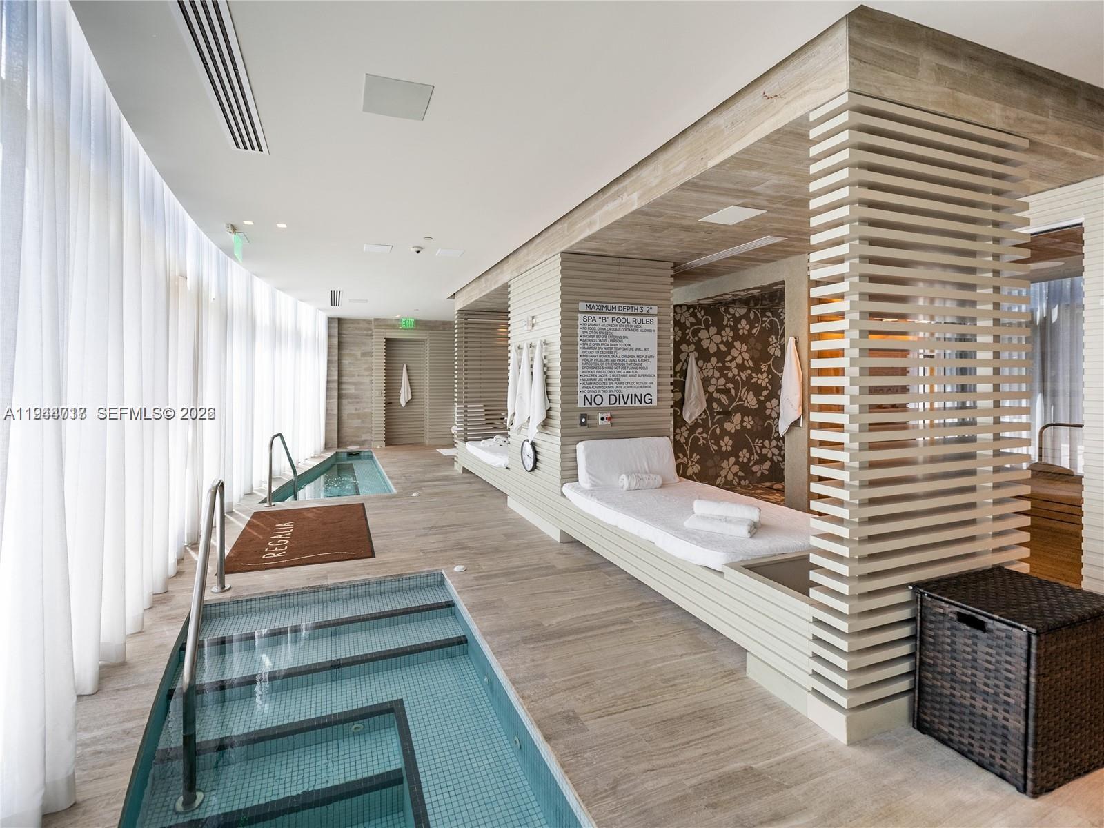 19575 Collins Ave # 12