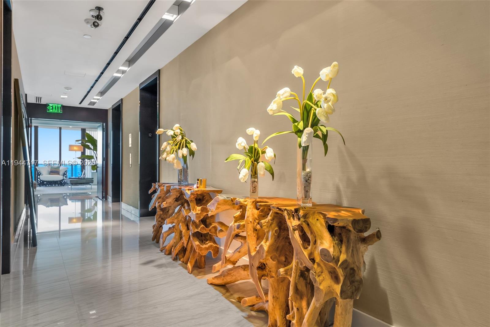 19575 Collins Ave # 12