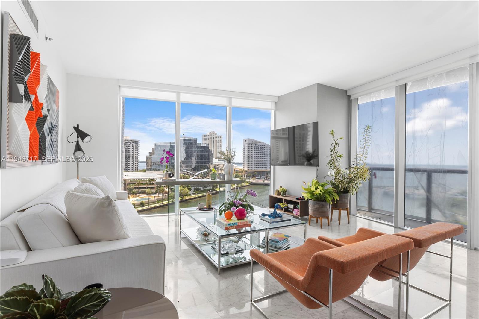 495 Brickell Ave # 1001