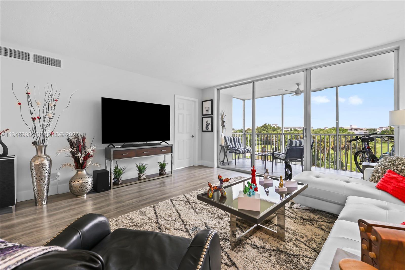 2661 S Course Dr # 510