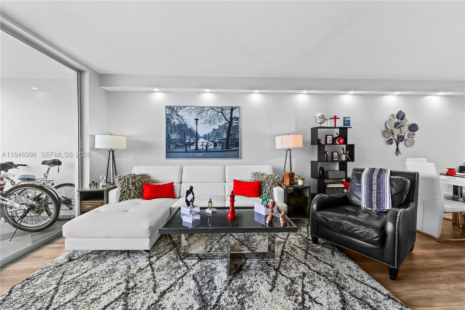 2661 S Course Dr # 510