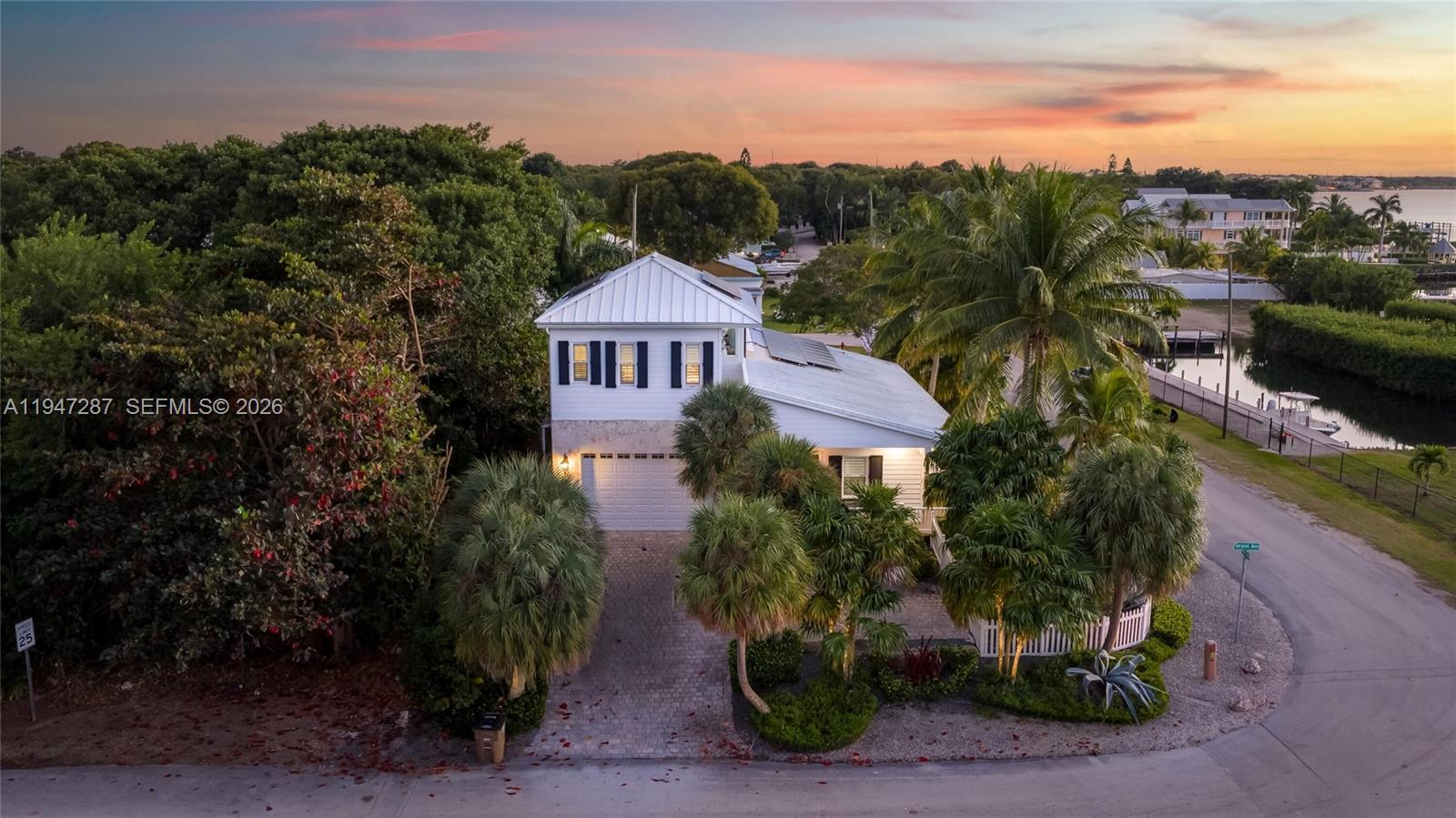 65 Tarpon Ave
