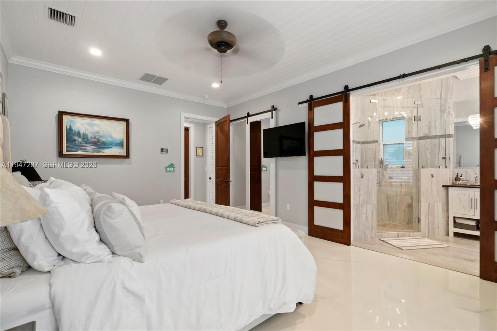 65 Tarpon Ave