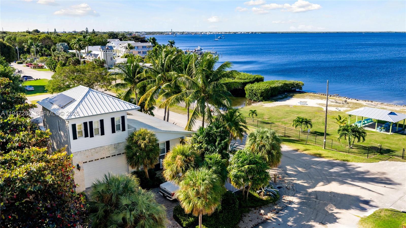 65 Tarpon Ave