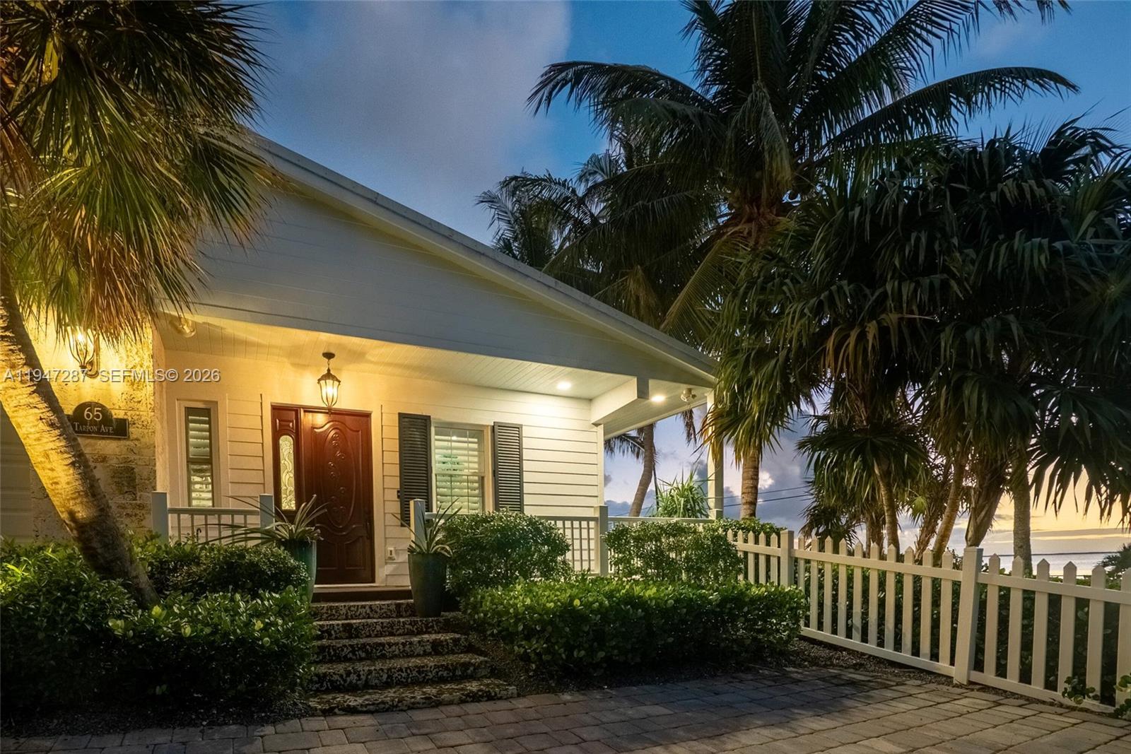 65 Tarpon Ave