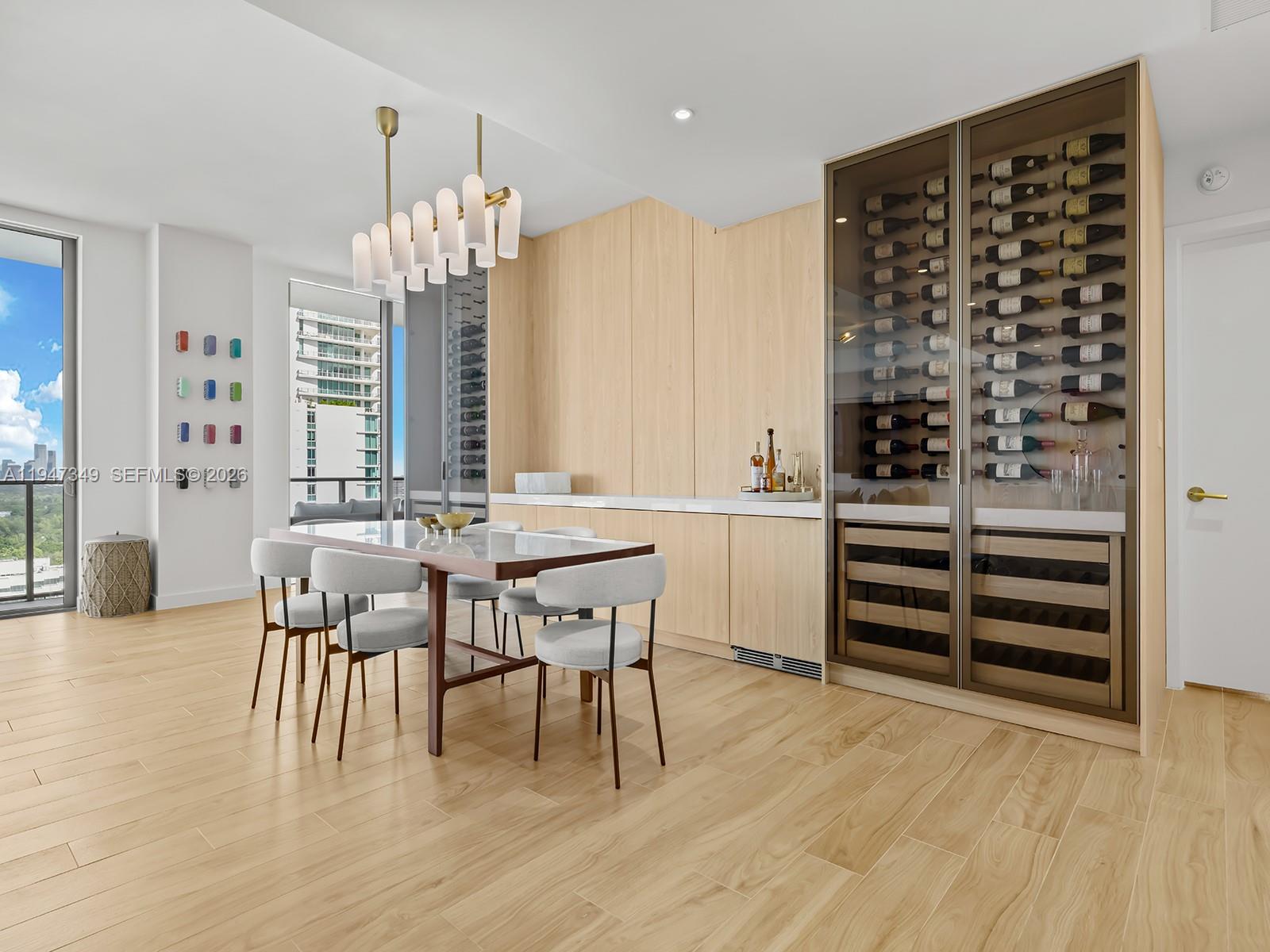 2678 Tigertail Ave # 1806