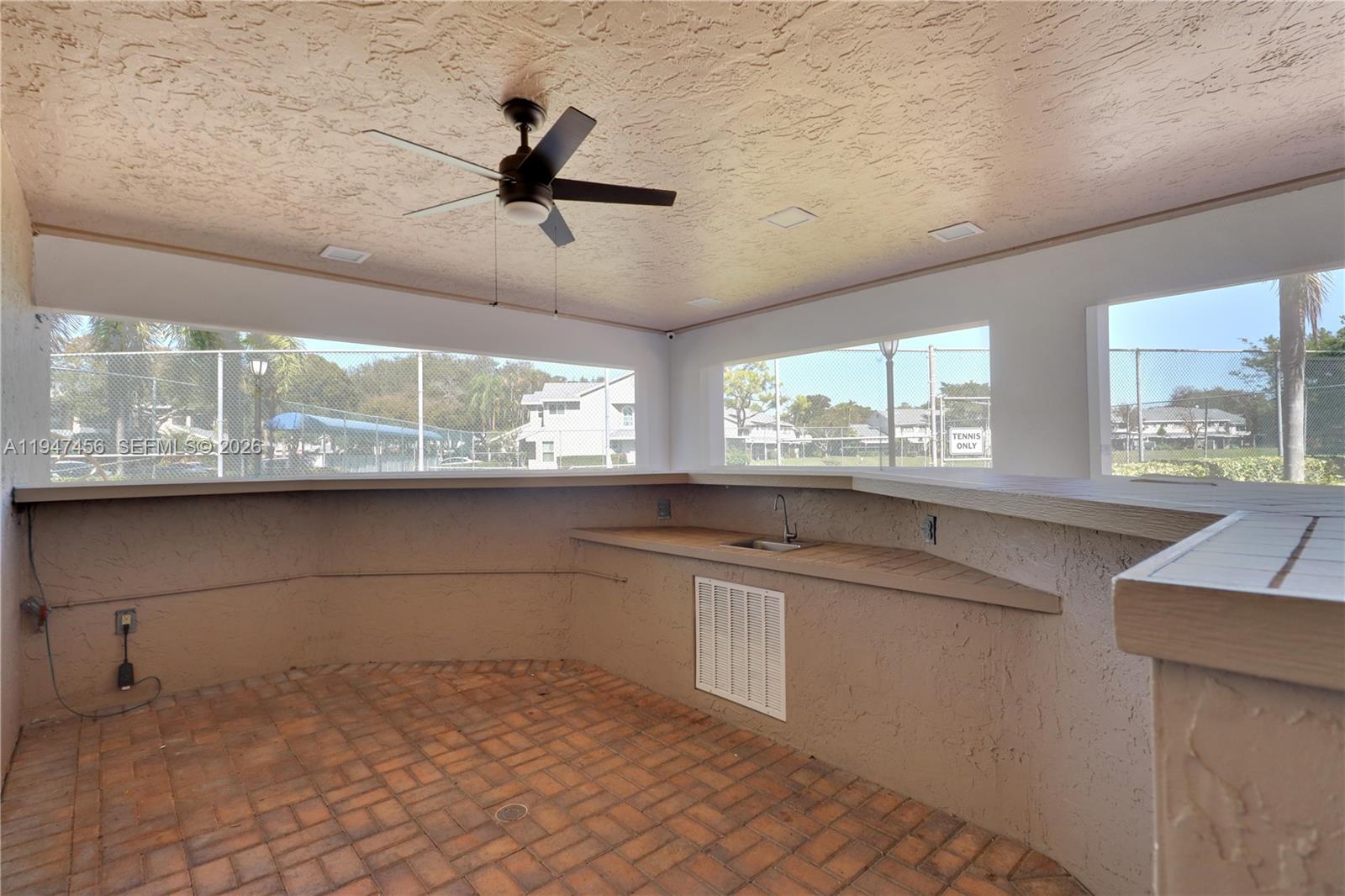 2149 W Discovery Cir W # 1