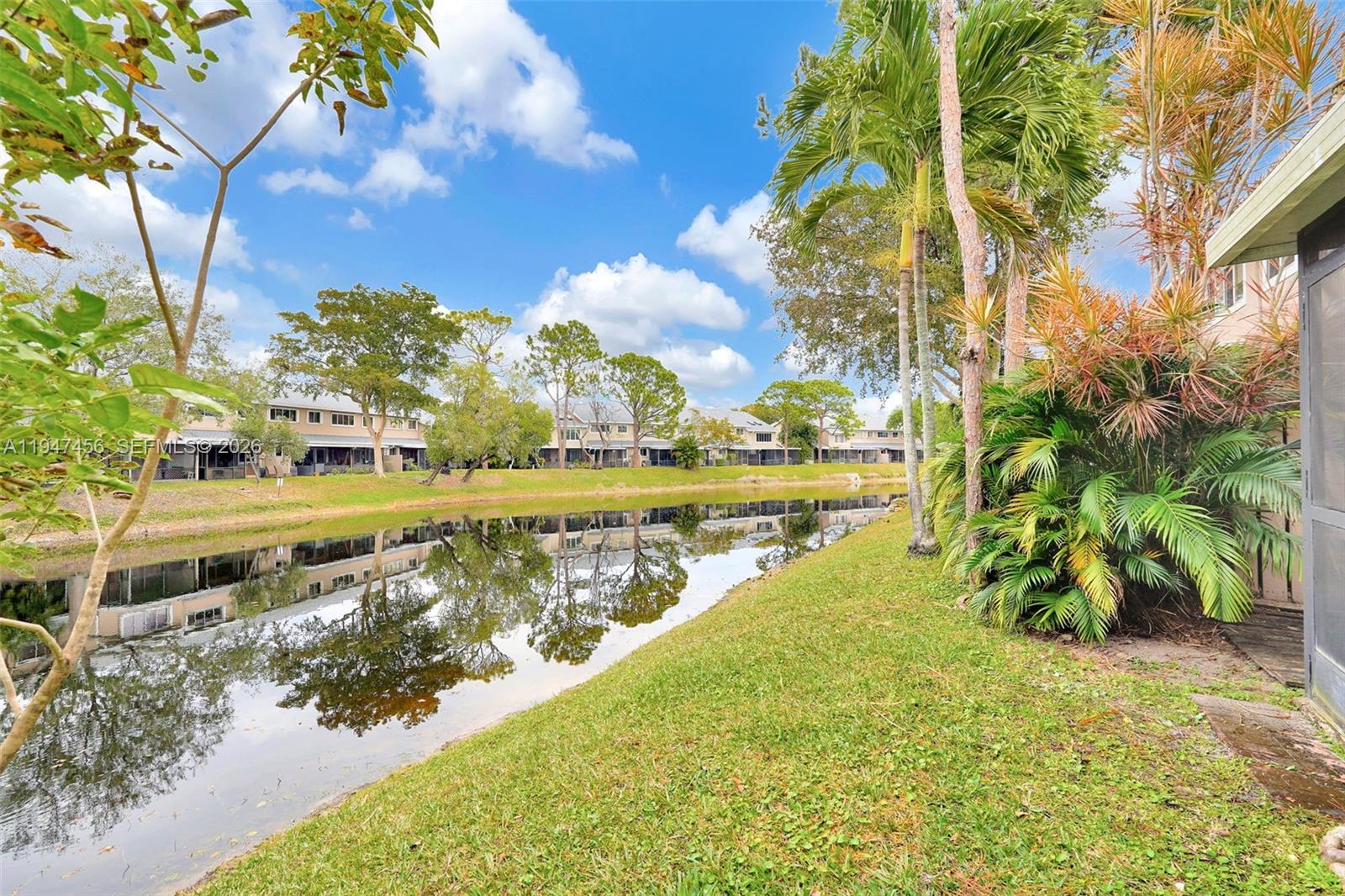 2149 W Discovery Cir W # 1