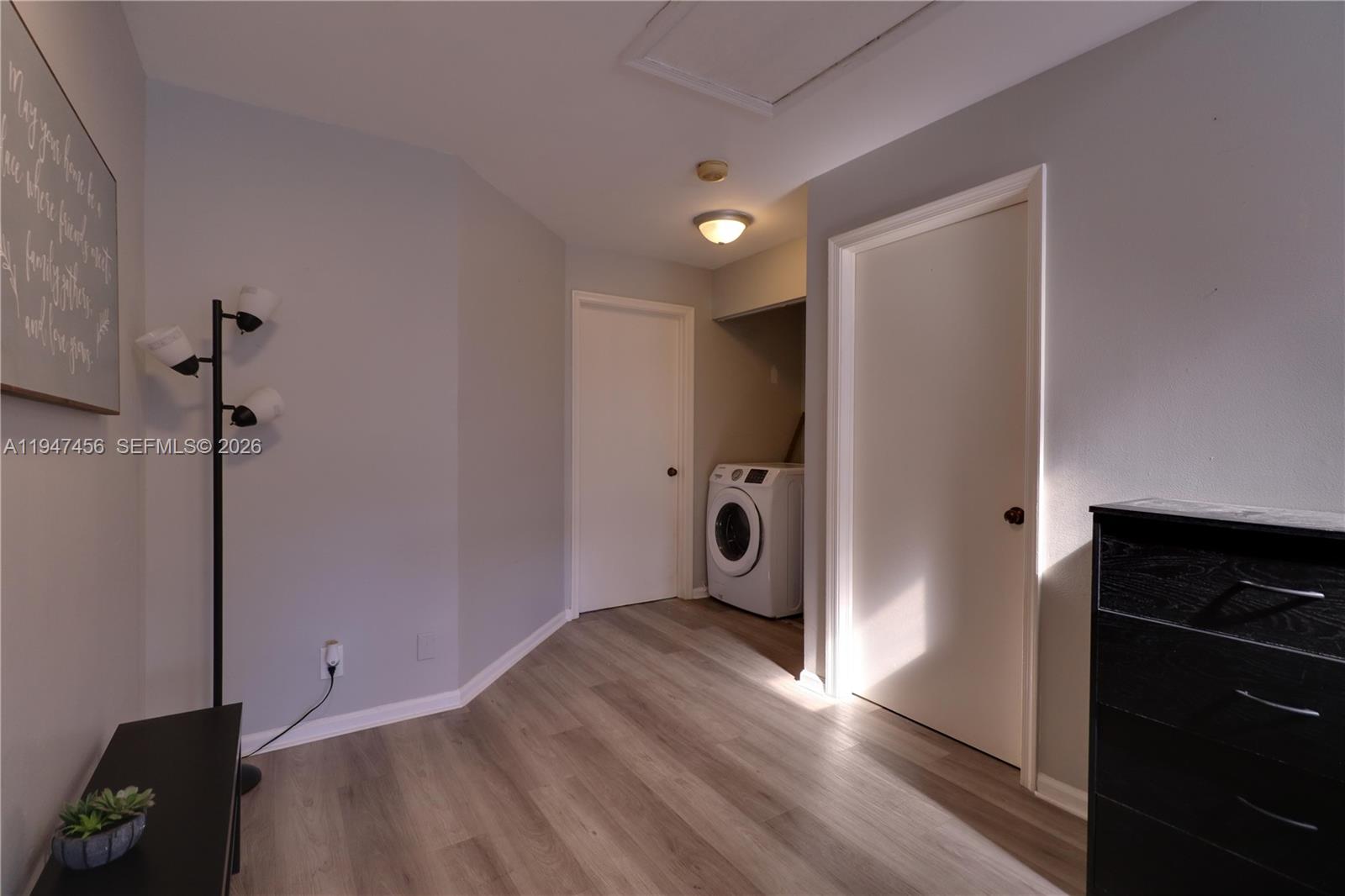 2149 W Discovery Cir W # 1