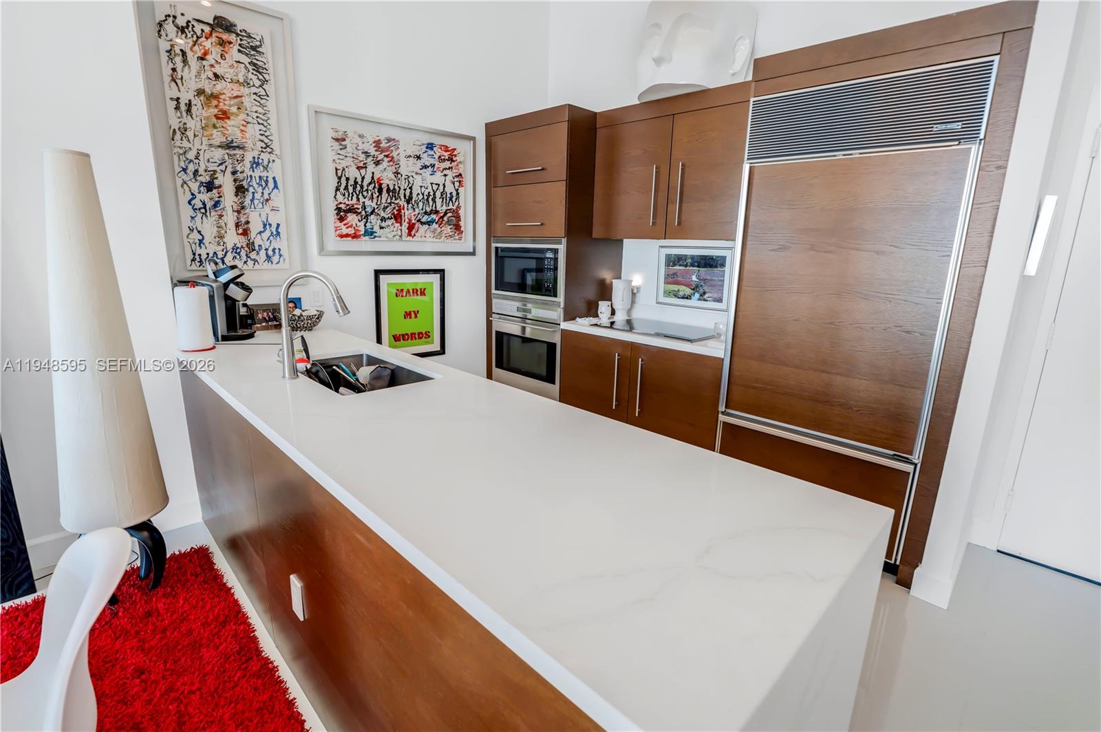 465 Brickell Ave # 4106