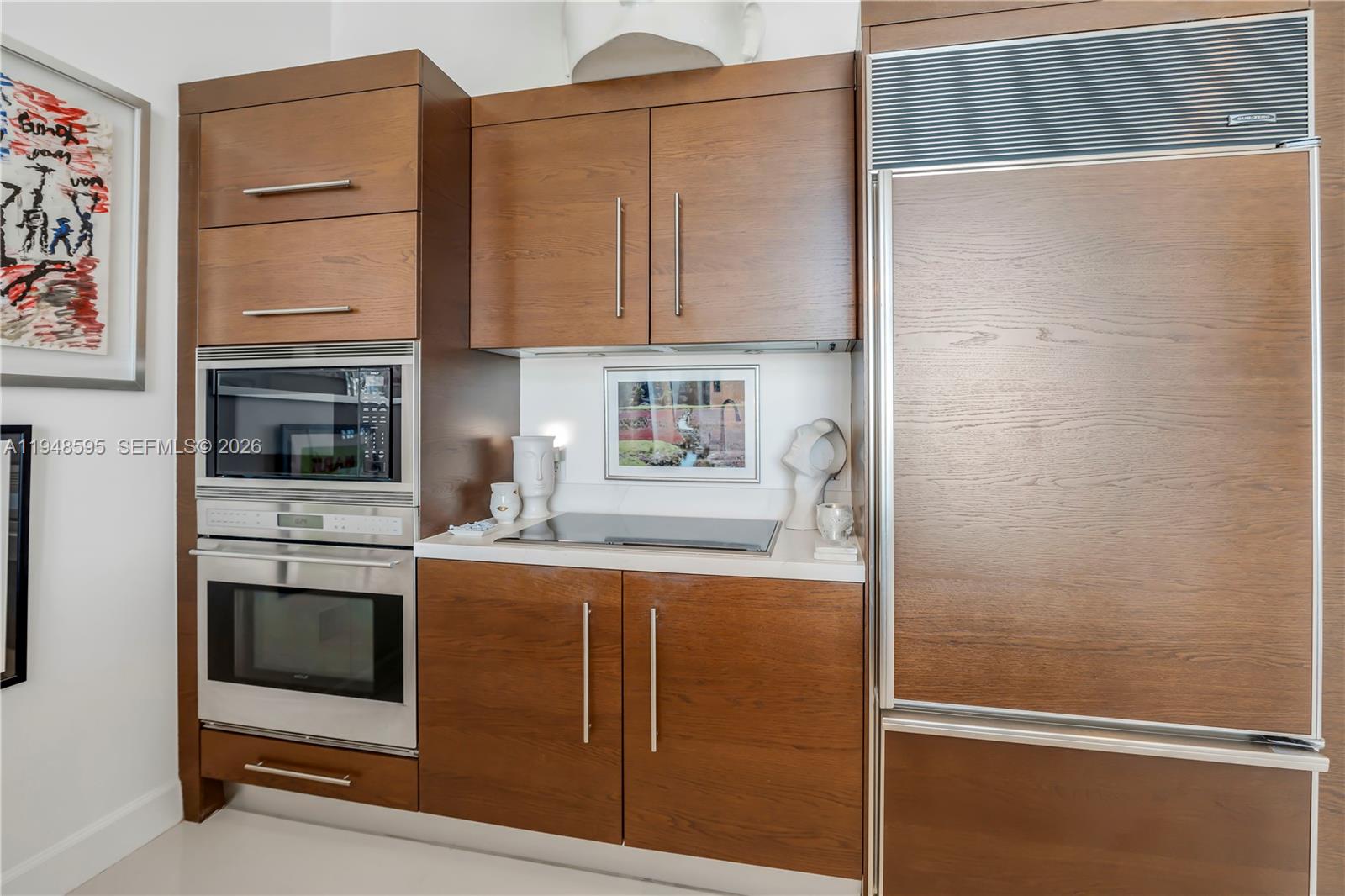 465 Brickell Ave # 4106