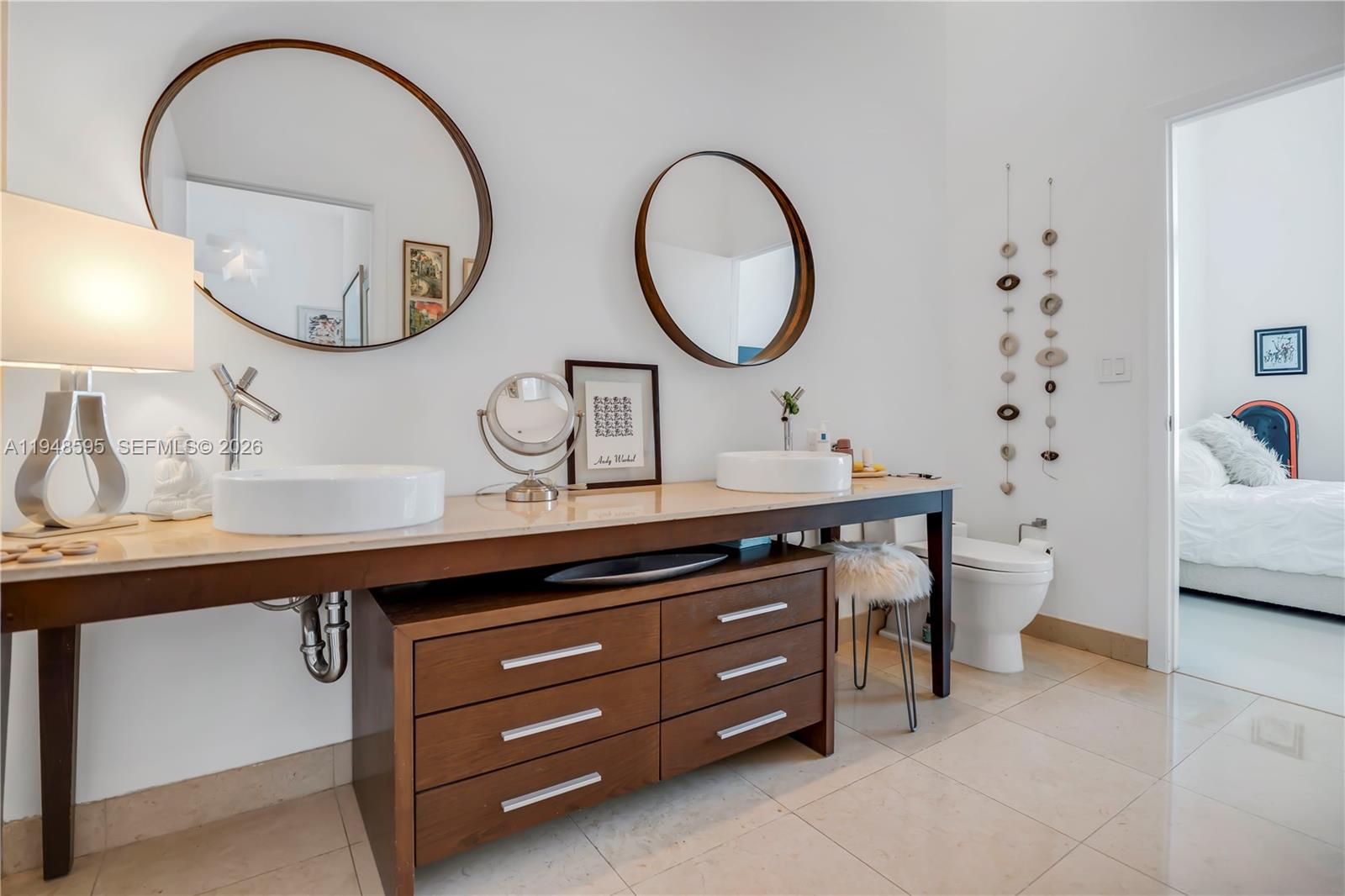 465 Brickell Ave # 4106