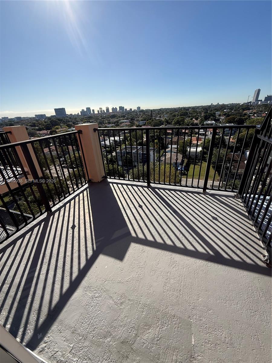 3410 Coral Way # 06 Unit: PH-06