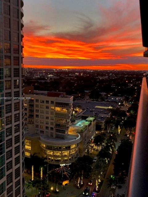 121 NE 34th St # 1803