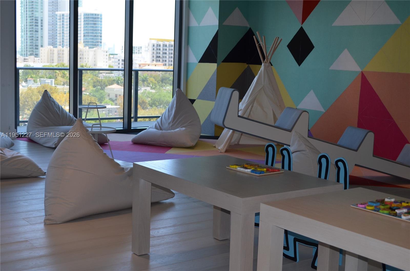 121 NE 34th St # 1803