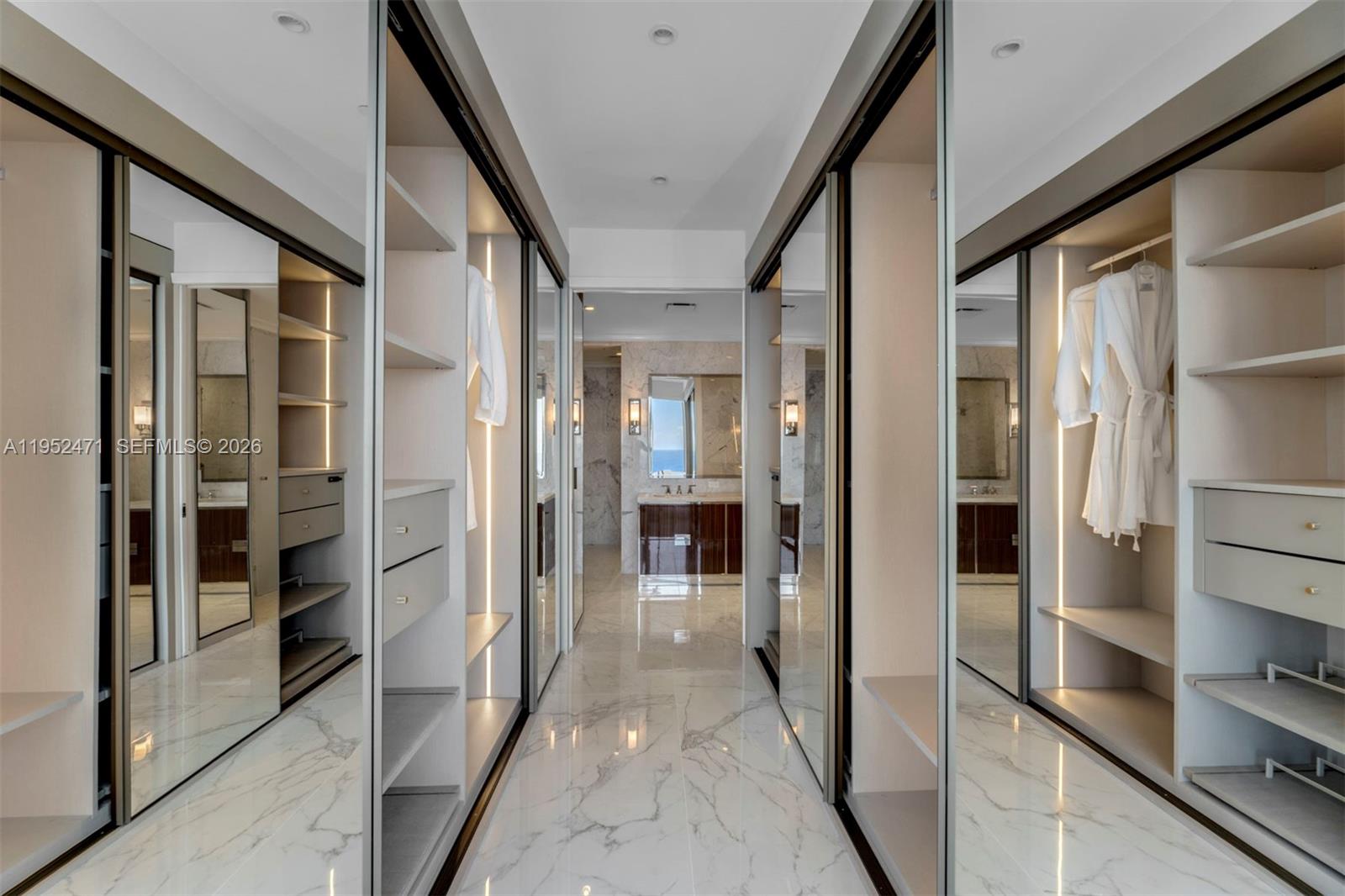 15701 Collins Ave # 4701