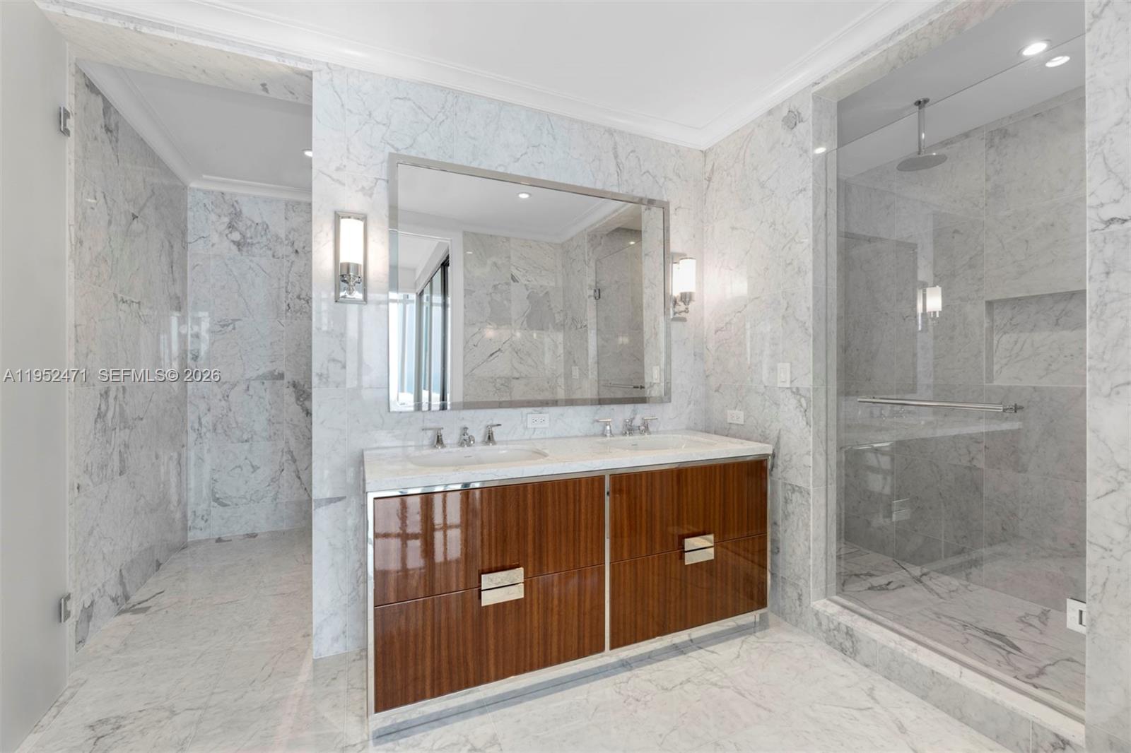 15701 Collins Ave # 4701