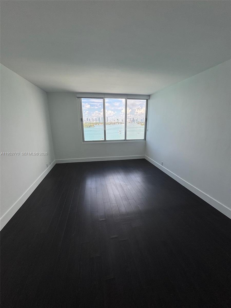 1000 West Ave # 1015
