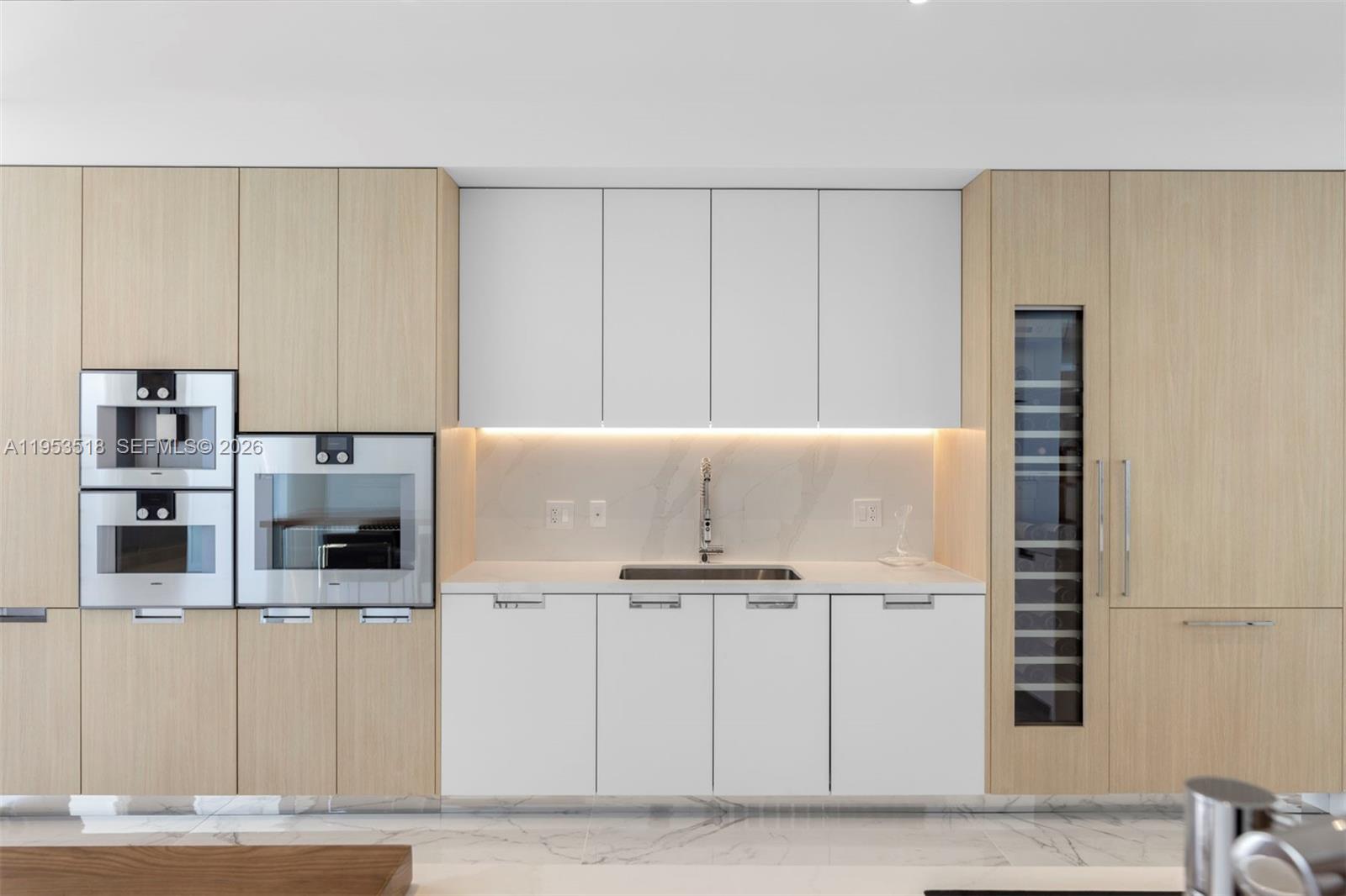 15701 Collins Ave # 4701