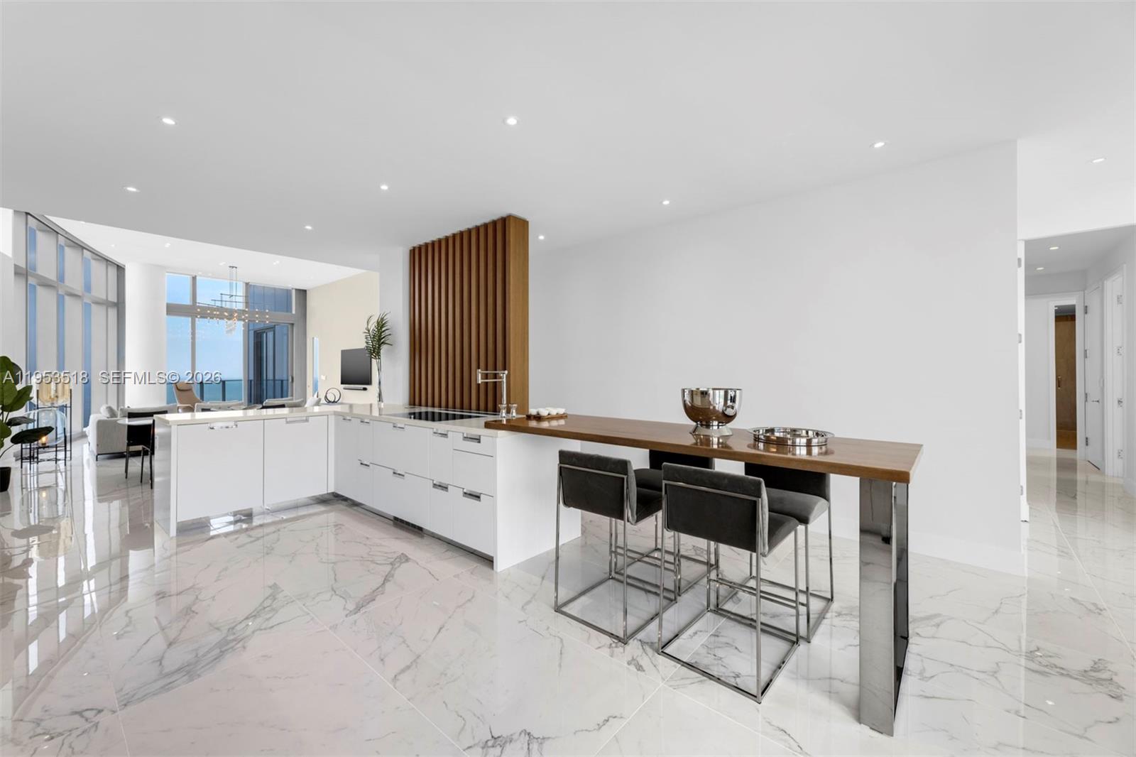 15701 Collins Ave # 4701