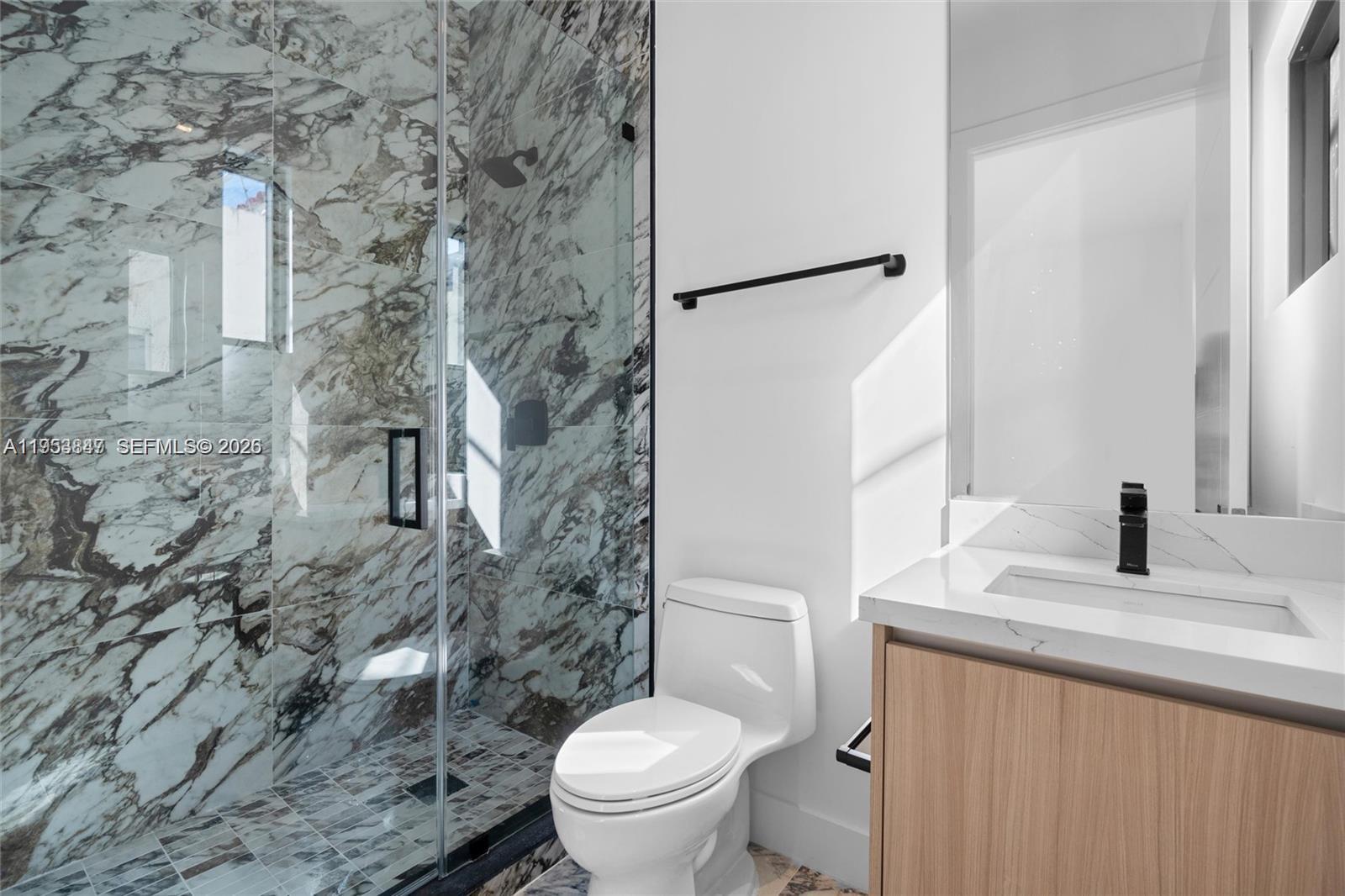 1245 SW 13th Ave # 1245