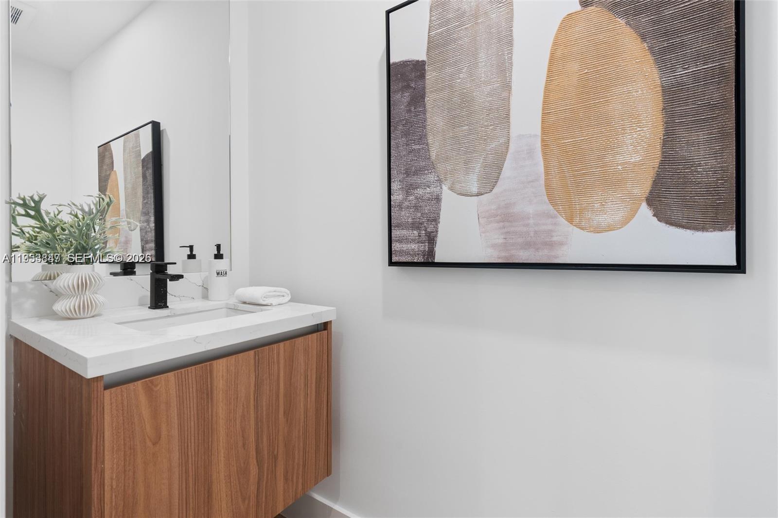 1245 SW 13th Ave # 1245