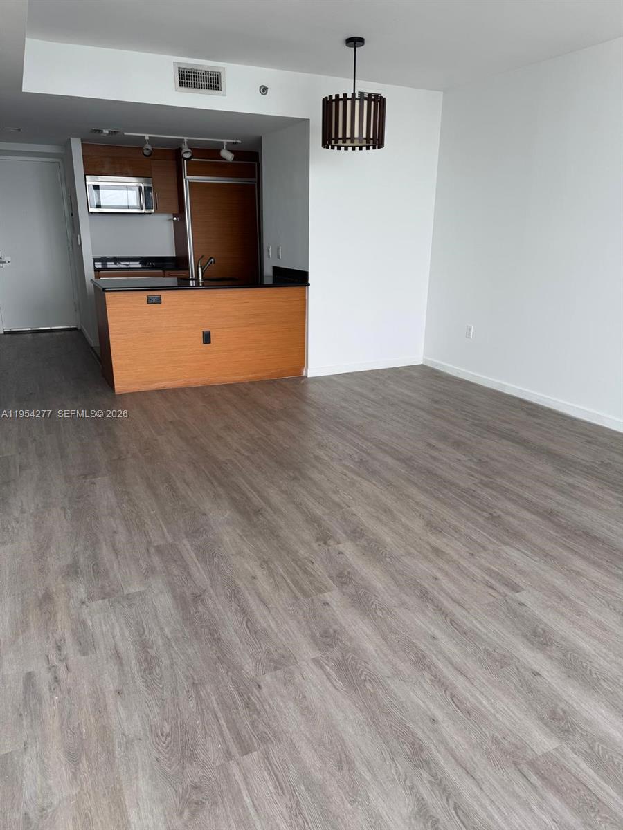 50 Biscayne Blvd # 5207