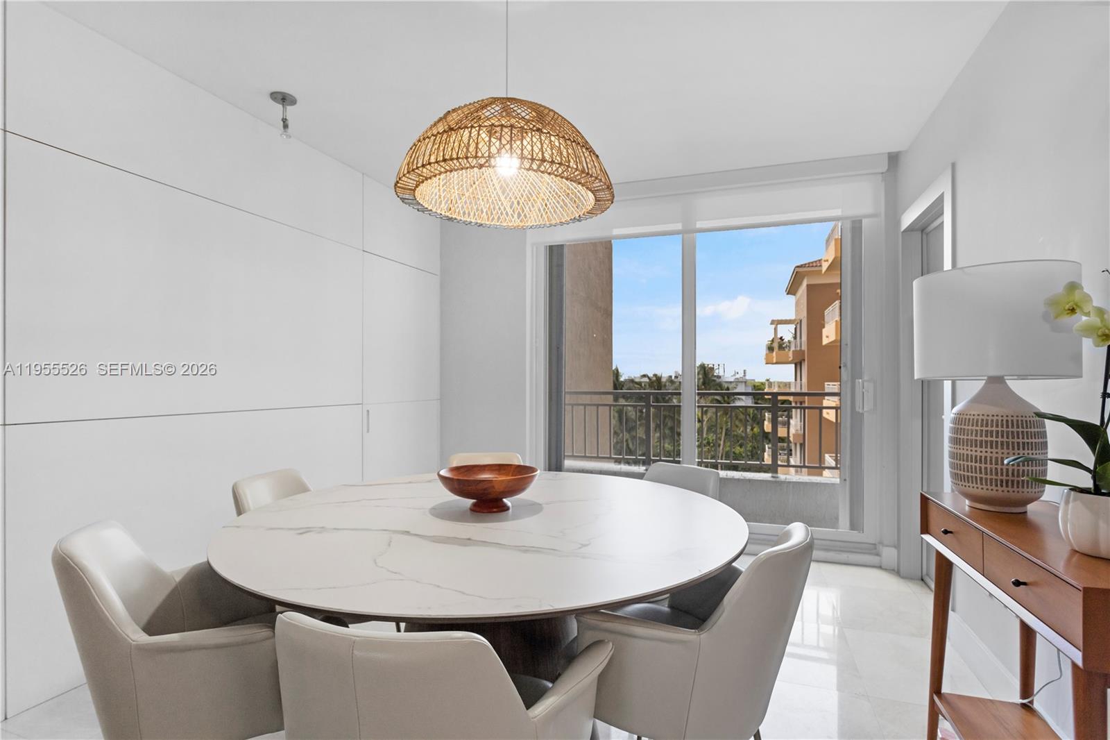 765 Crandon Blvd # 506