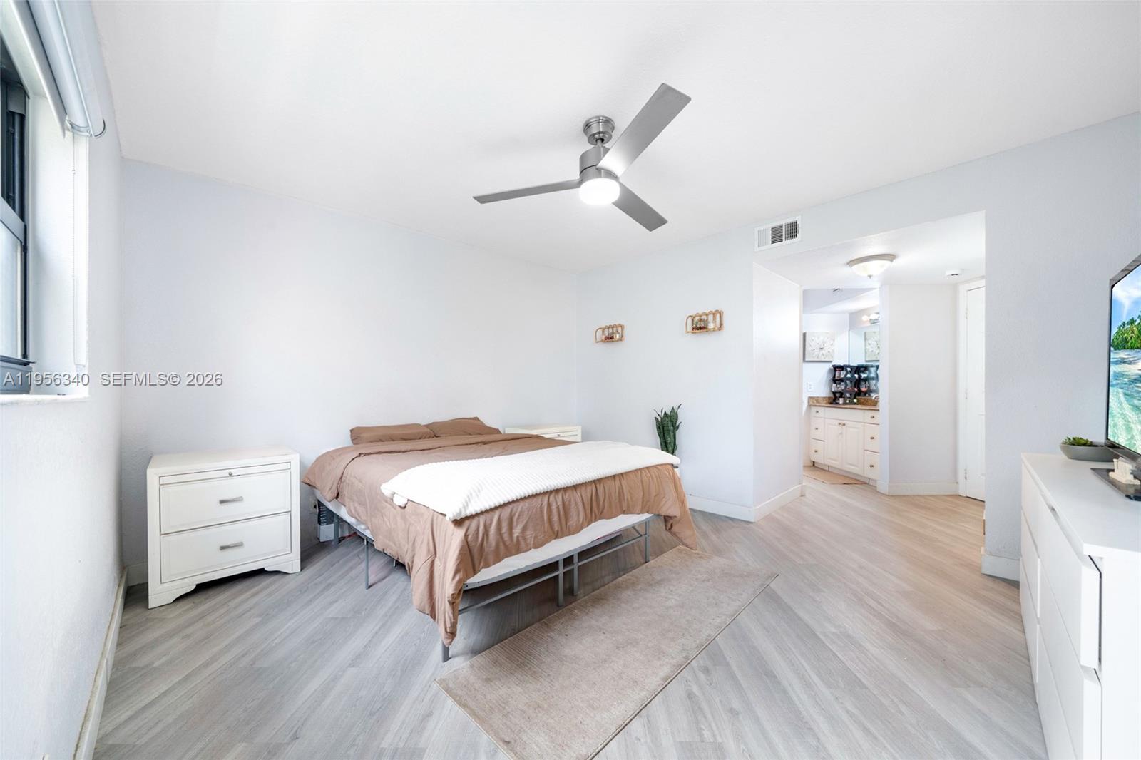 10551 W Broward Blvd # 408