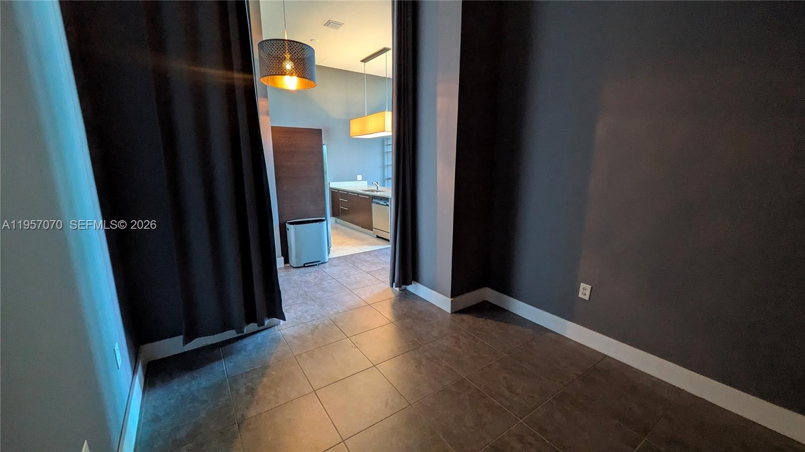 1900 N Bayshore Dr # 505