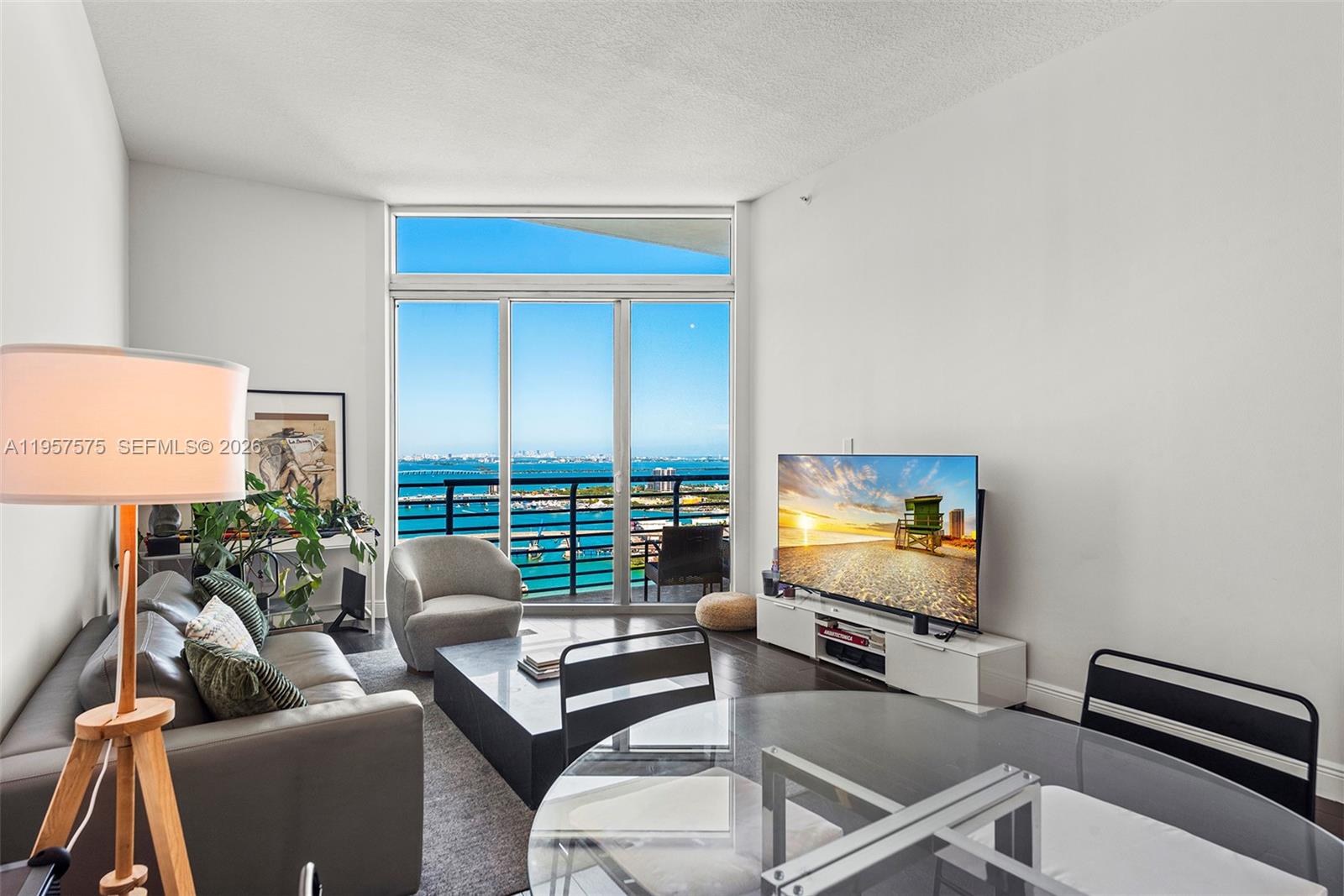 335 S Biscayne Blvd # 10 Unit: UPH-10