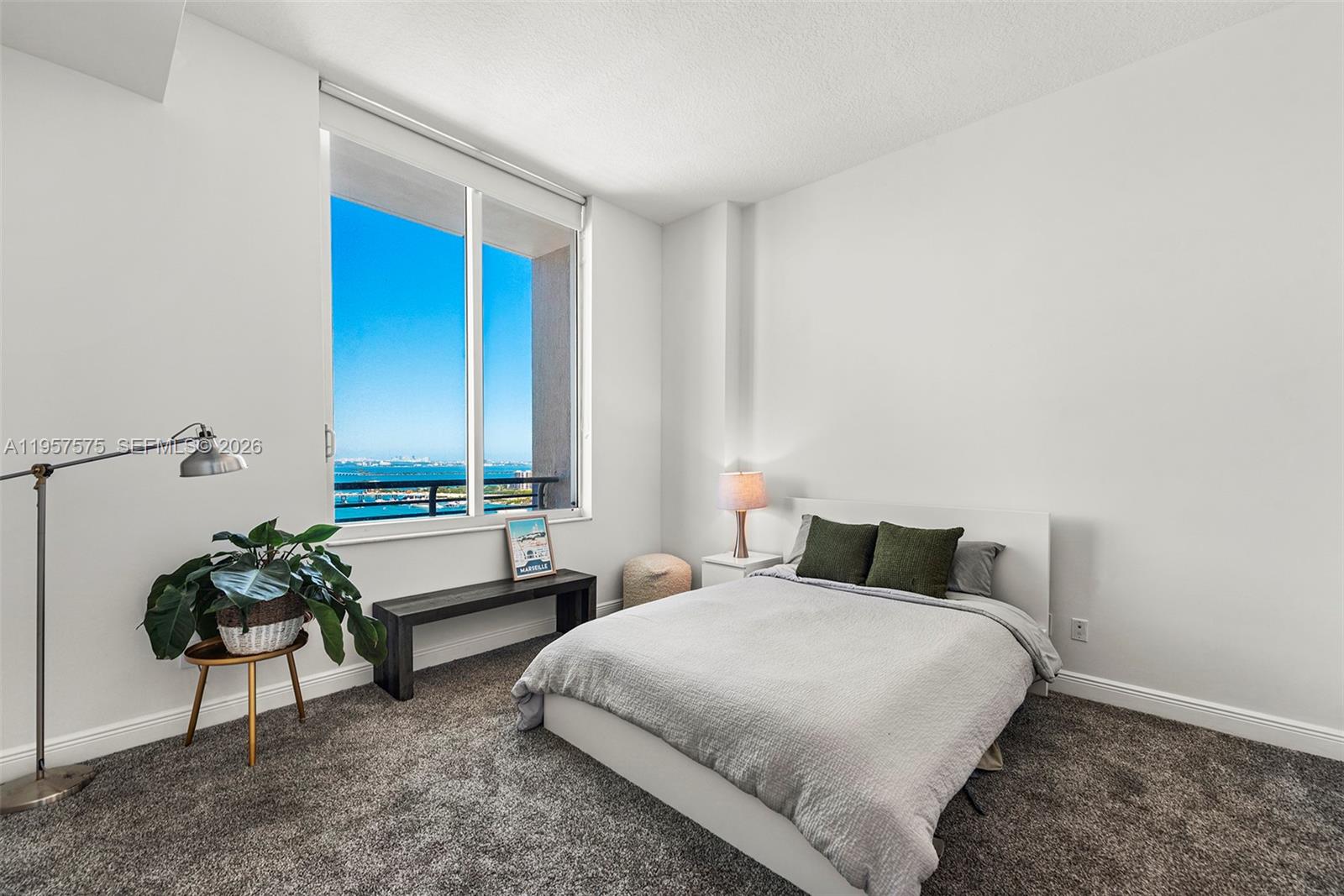 335 S Biscayne Blvd # 10 Unit: UPH-10