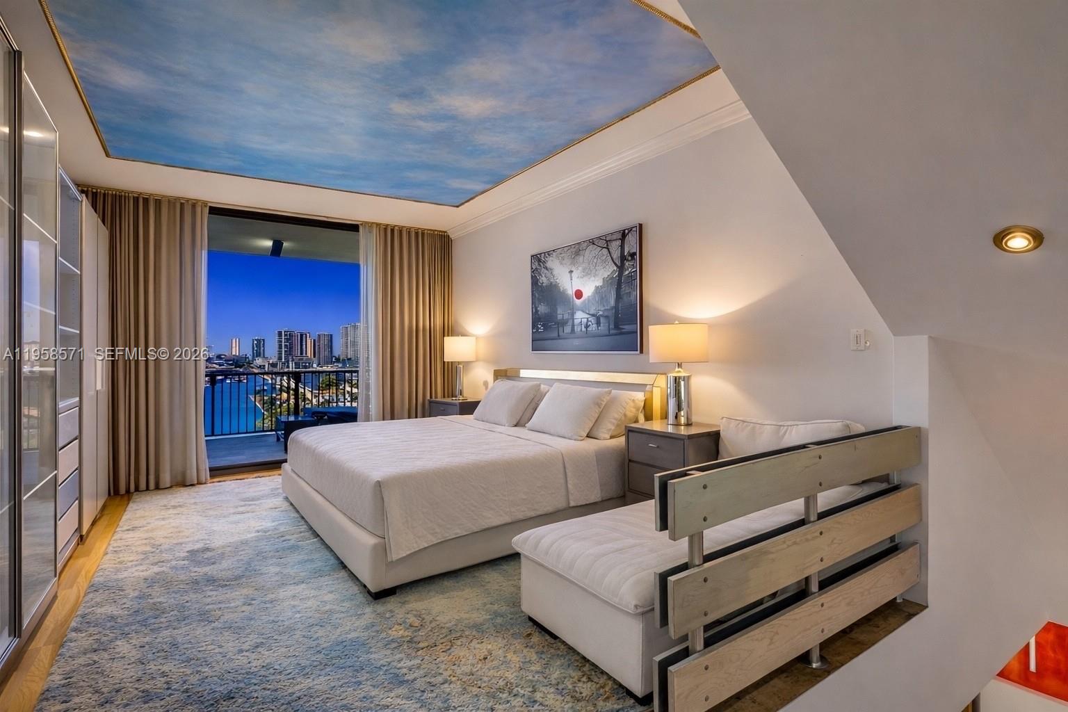 1000 Venetian Way # 1106