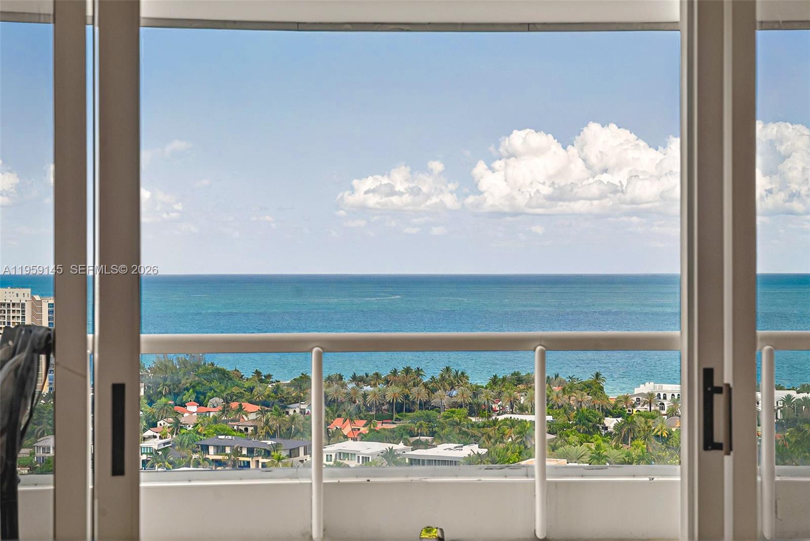 21050 Point Pl # 2301