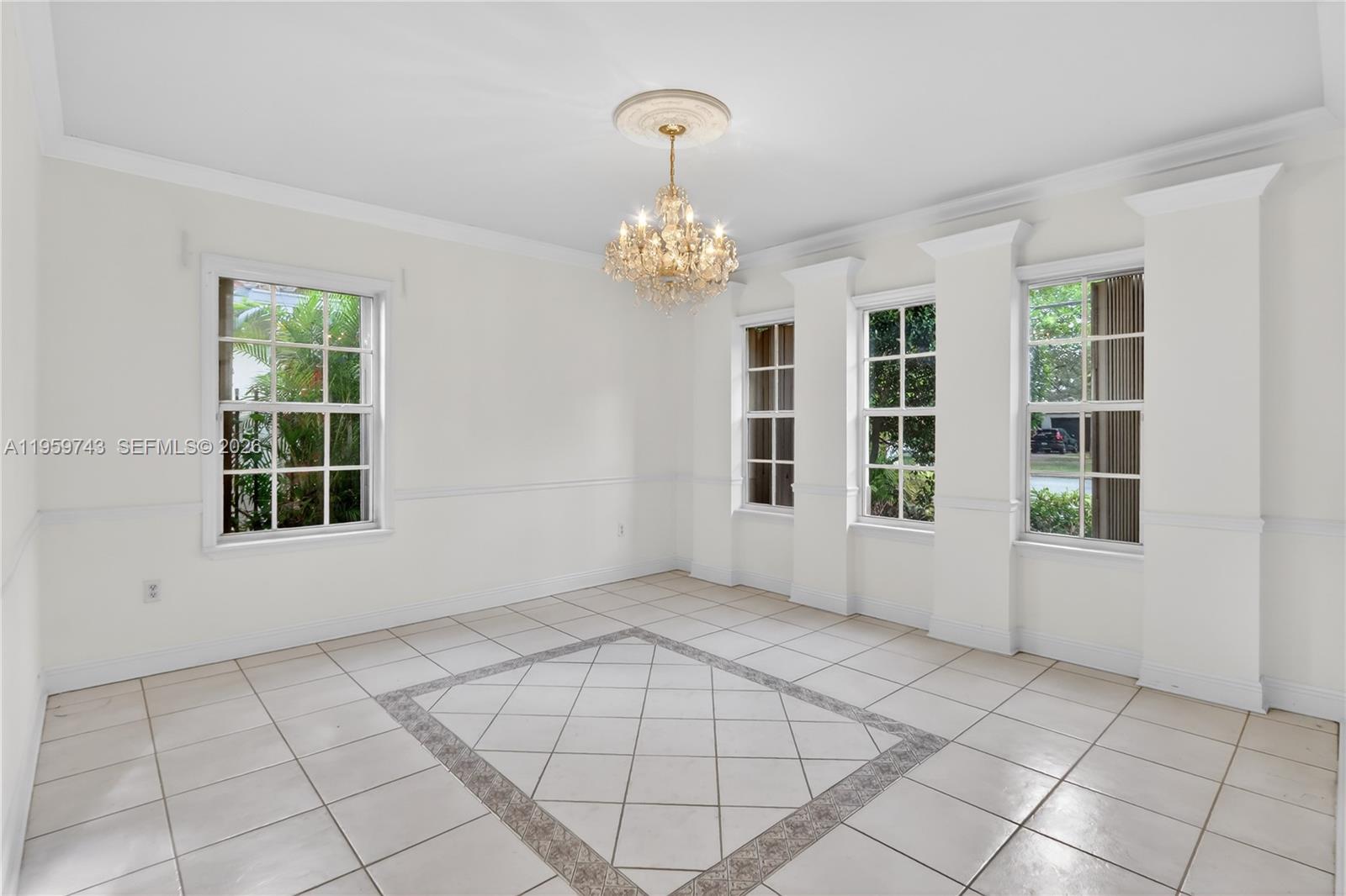 159 SW 25th Rd