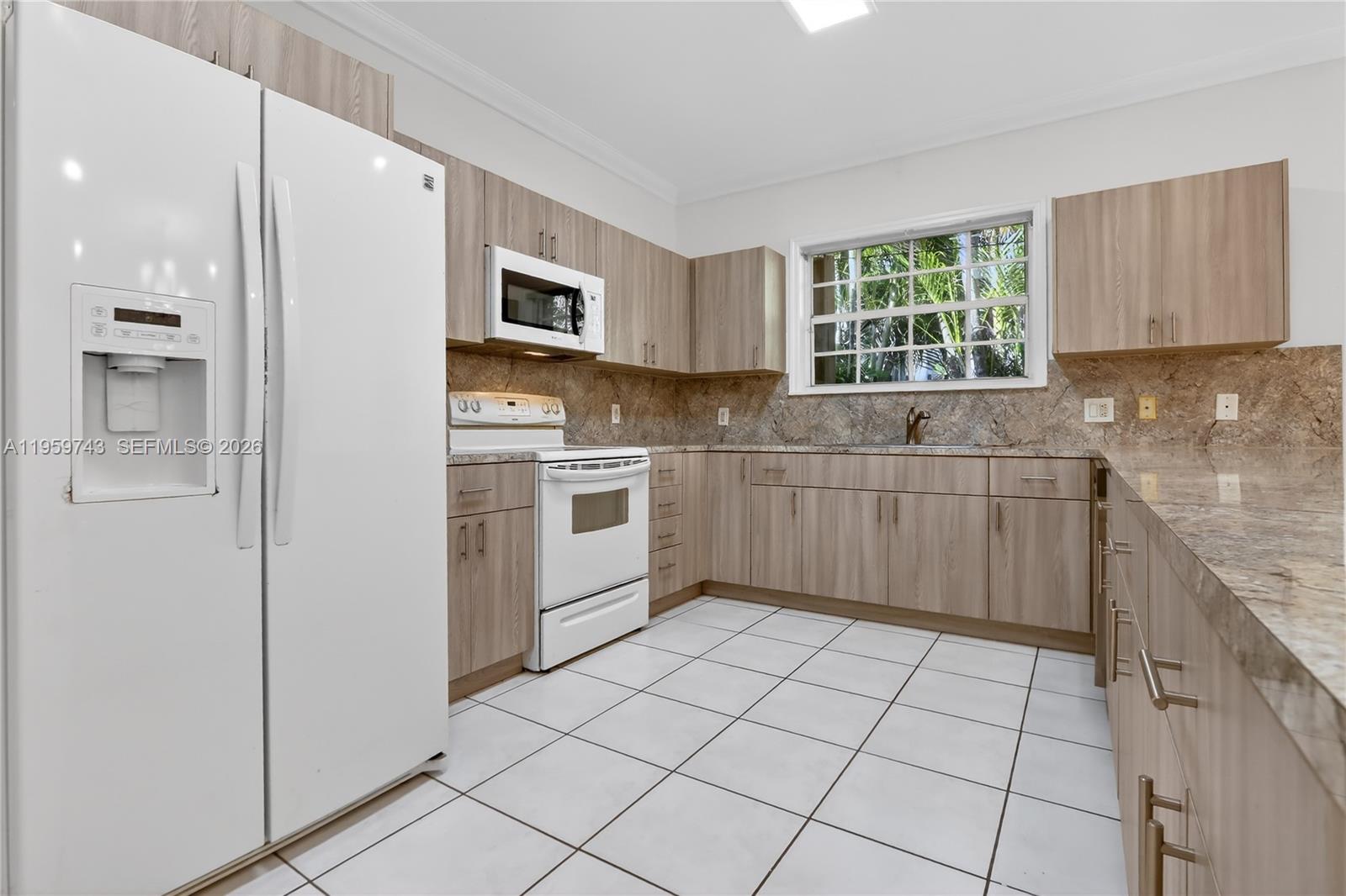 159 SW 25th Rd