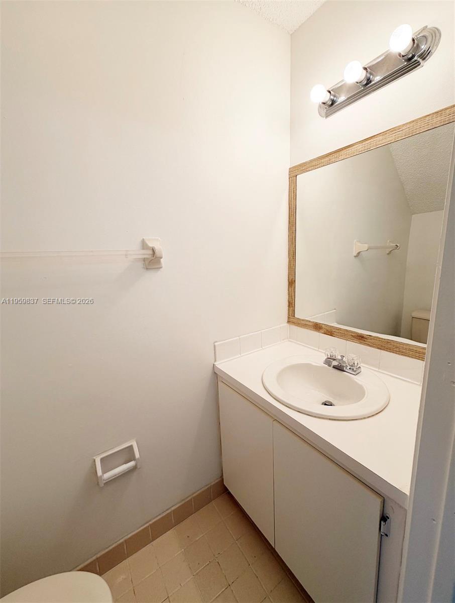 550 SW 115th Ave # 807D