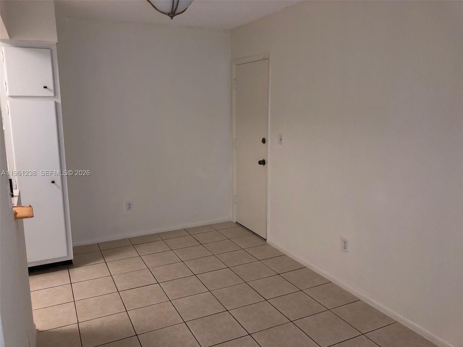 10762 N Kendall Dr # 9 Unit: I-9