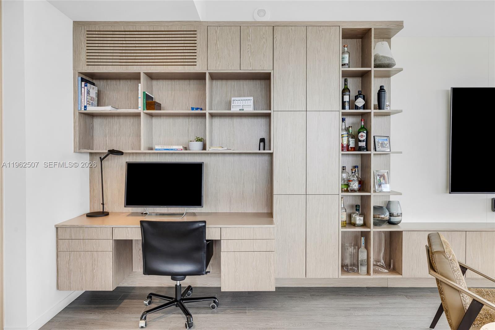 1000 Brickell Plz Unit: PH6002