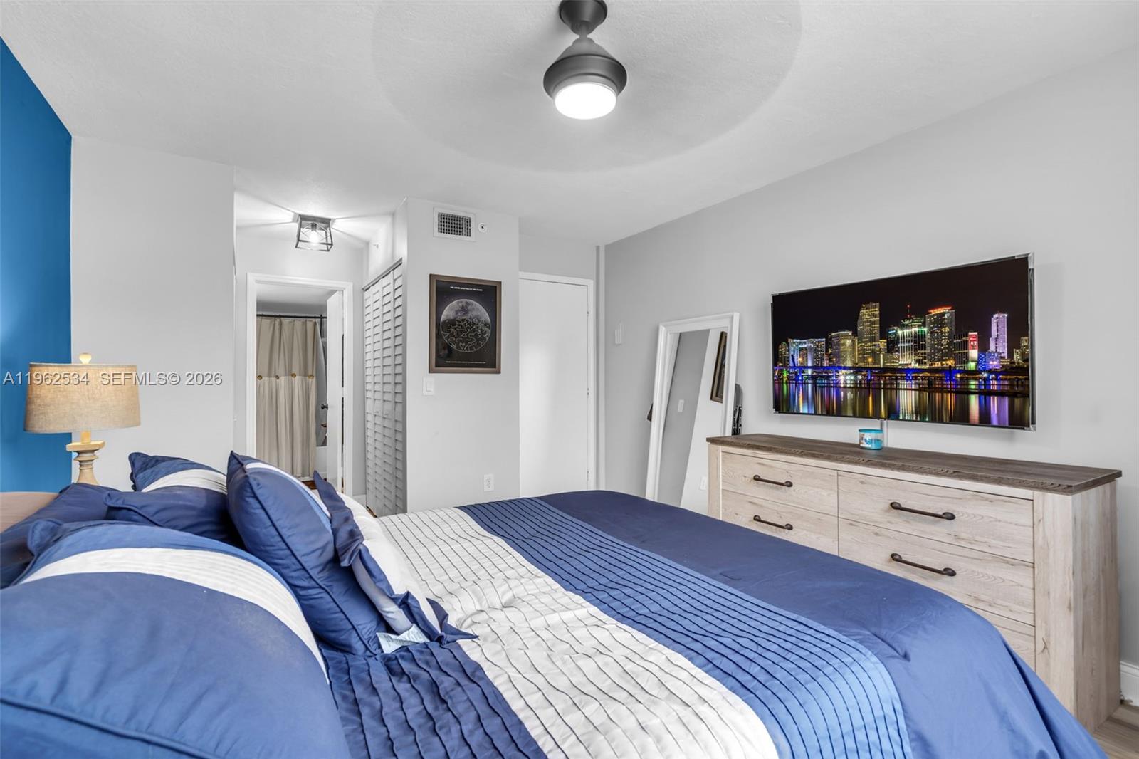 12178 Saint Andrews Pl # 205